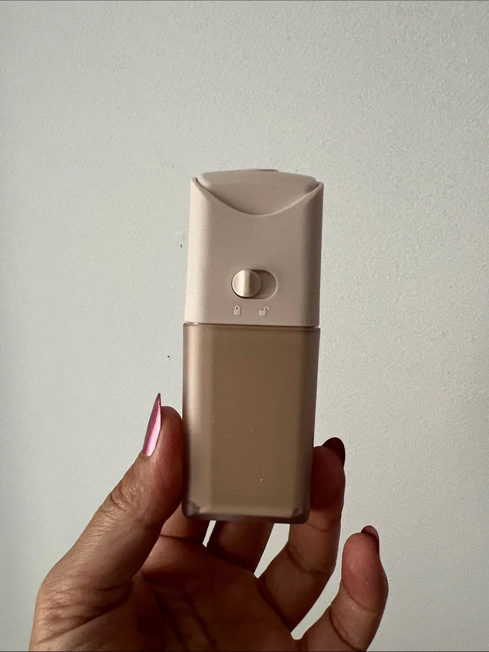 Rare Beauty True to Myself Natural Matte Longwear Foundation 5